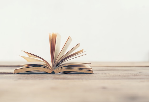 【升学历的正规机构有哪些,自己怎么提升学历】